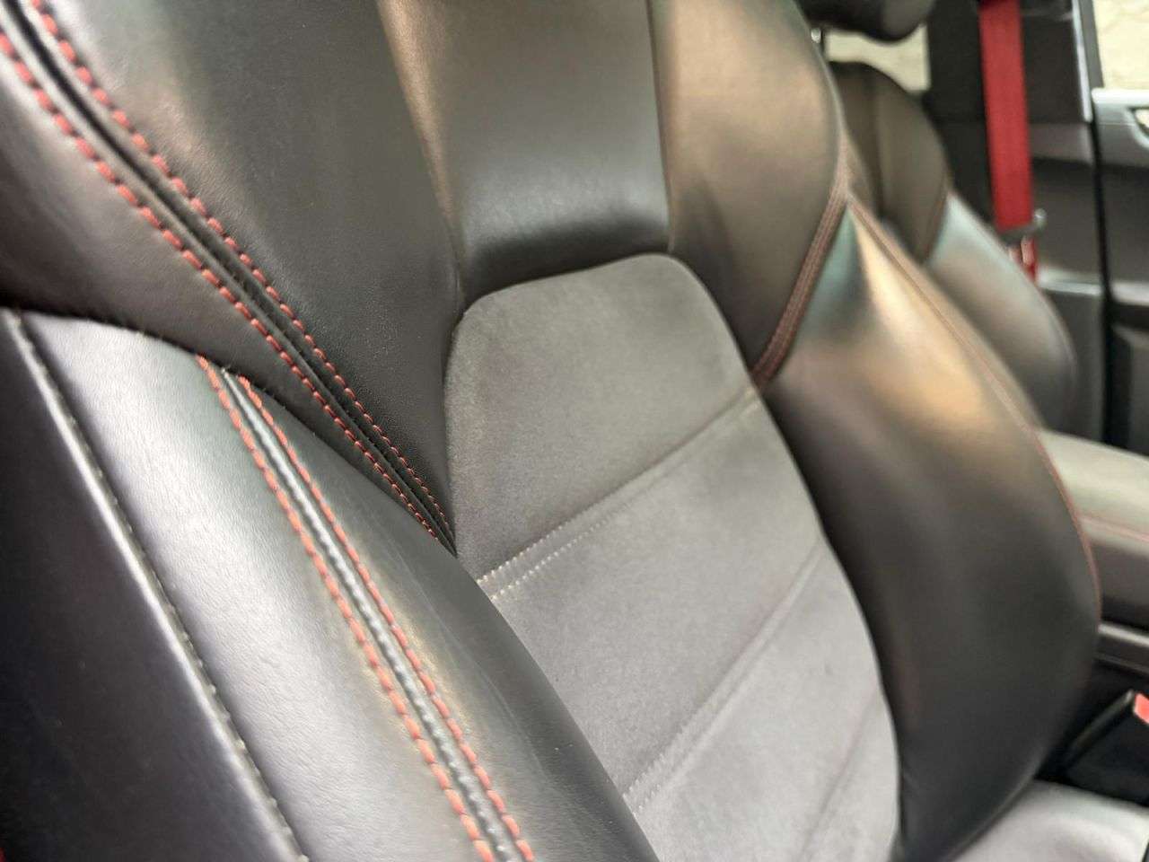 2016 PORSCHE MACAN 2016 PORSCHE MACAN