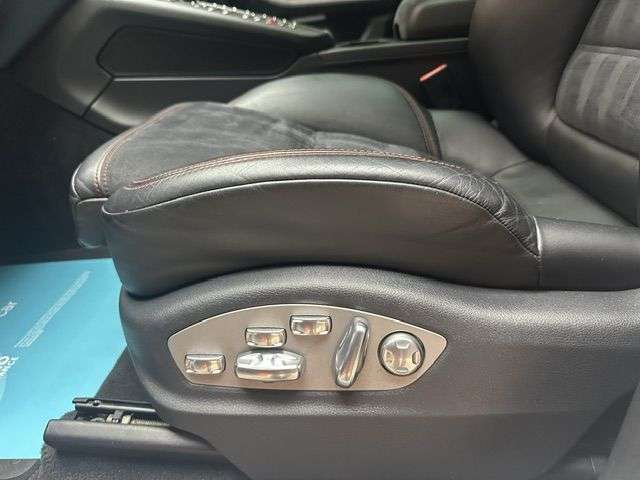 2016 PORSCHE MACAN 2016 PORSCHE MACAN