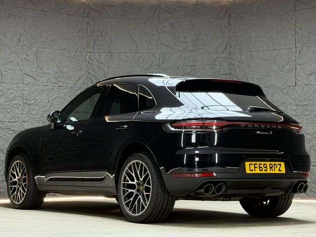 2019 PORSCHE MACAN 2019 PORSCHE MACAN