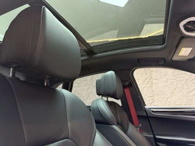 2019 PORSCHE MACAN 2019 PORSCHE MACAN