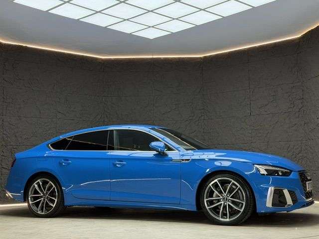 A 2021 AUDI A5 2.0 TDI 40 S line Sportback 5dr Diesel S Tronic quattro Euro 6 (s/s) (204 p A 2021 AUDI A5 2.0 TDI 40 S line Sportback 5dr Diesel S Tronic quattro Euro 6 (s/s) (204 p