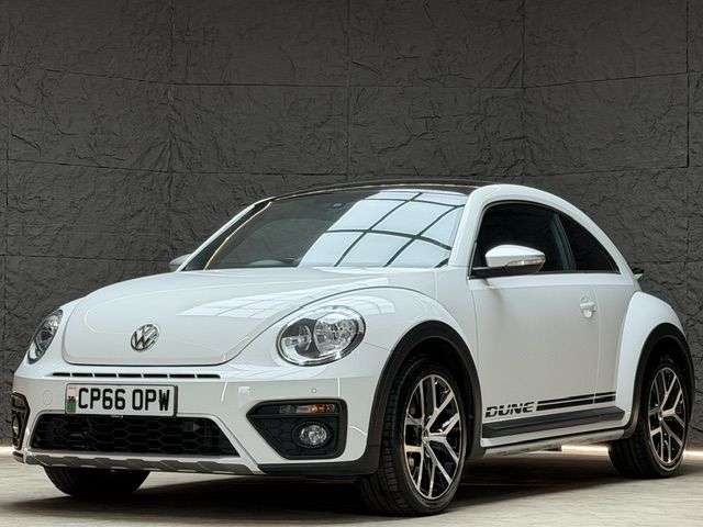A 2016 VOLKSWAGEN BEETLE 2.0 TDI BlueMotion Tech Dune Hatchback 3dr Diesel Manual Euro 6 (s/s) (150 A 2016 VOLKSWAGEN BEETLE 2.0 TDI BlueMotion Tech Dune Hatchback 3dr Diesel Manual Euro 6 (s/s) (150
