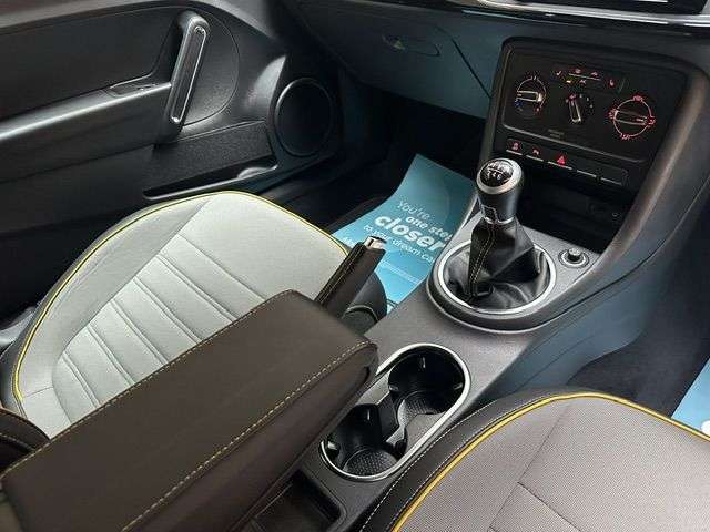 2016 VOLKSWAGEN BEETLE 2016 VOLKSWAGEN BEETLE