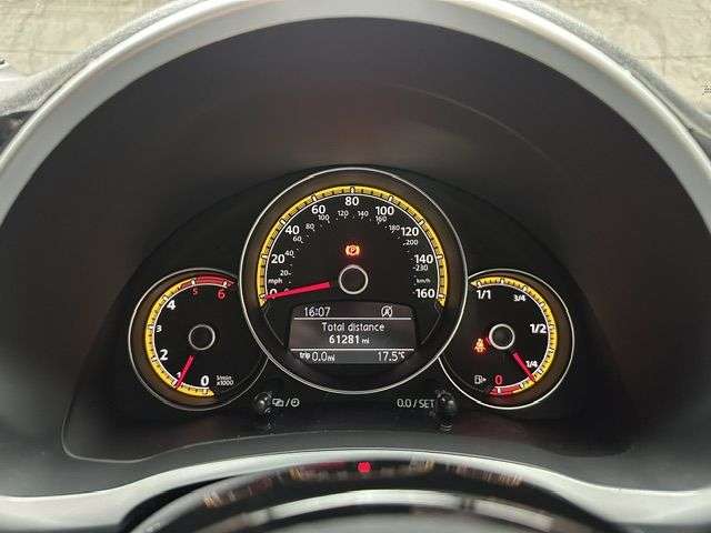 2016 VOLKSWAGEN BEETLE 2016 VOLKSWAGEN BEETLE