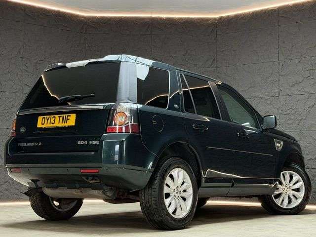 A 2013 LAND ROVER FREELANDER 2 2.2 SD4 HSE SUV 5dr Diesel CommandShift 4WD Euro 5 (190 ps) A 2013 LAND ROVER FREELANDER 2 2.2 SD4 HSE SUV 5dr Diesel CommandShift 4WD Euro 5 (190 ps)