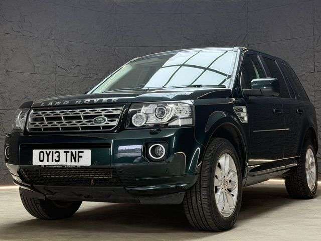 A 2013 LAND ROVER FREELANDER 2 2.2 SD4 HSE SUV 5dr Diesel CommandShift 4WD Euro 5 (190 ps) BELT DONE, SUNR A 2013 LAND ROVER FREELANDER 2 2.2 SD4 HSE SUV 5dr Diesel CommandShift 4WD Euro 5 (190 ps) BELT DONE, SUNR