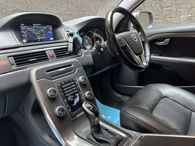 2015 VOLVO XC70 2015 VOLVO XC70