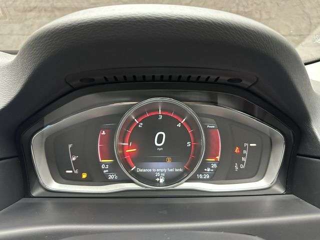 2015 VOLVO XC70 2015 VOLVO XC70