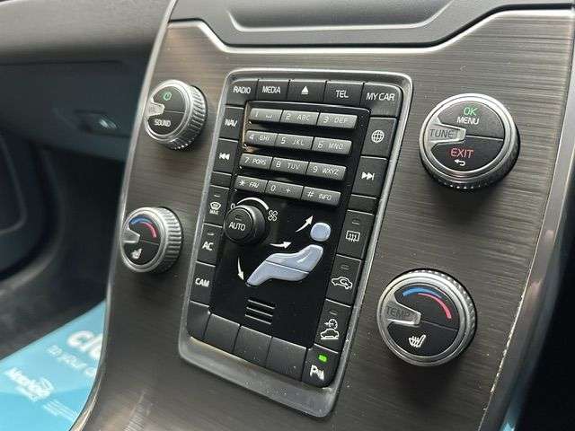 2015 VOLVO XC70 2015 VOLVO XC70