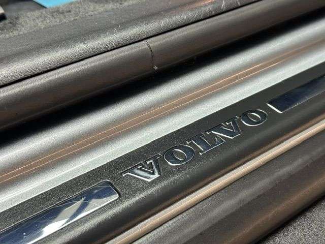 2015 VOLVO XC70 2015 VOLVO XC70