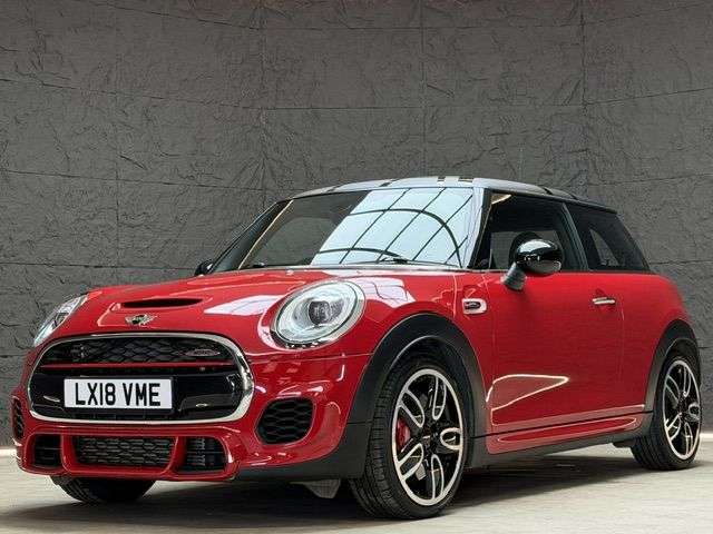 A 2018 MINI HATCH 2.0 John Cooper Works Hatchback 3dr Petrol Auto 8 Spd Euro 6 (s/s) (231 ps) A 2018 MINI HATCH 2.0 John Cooper Works Hatchback 3dr Petrol Auto 8 Spd Euro 6 (s/s) (231 ps)