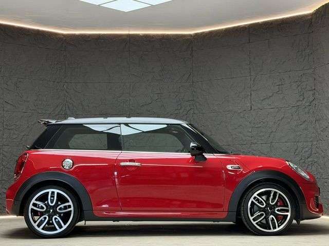 2018 MINI HATCH 2018 MINI HATCH