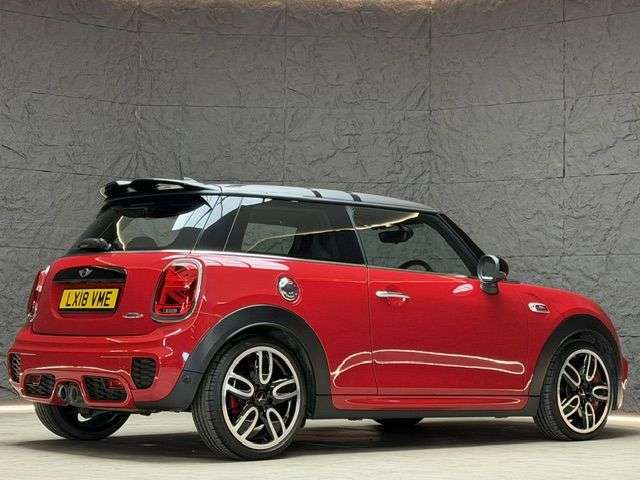 2018 MINI HATCH 2018 MINI HATCH