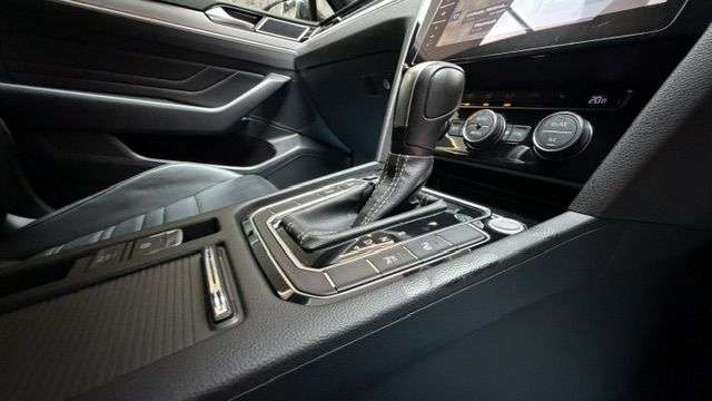 2019 VOLKSWAGEN PASSAT 2019 VOLKSWAGEN PASSAT