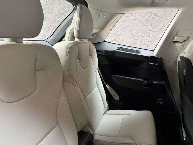 2021 VOLVO XC90 2021 VOLVO XC90