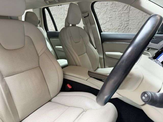 2021 VOLVO XC90 2021 VOLVO XC90