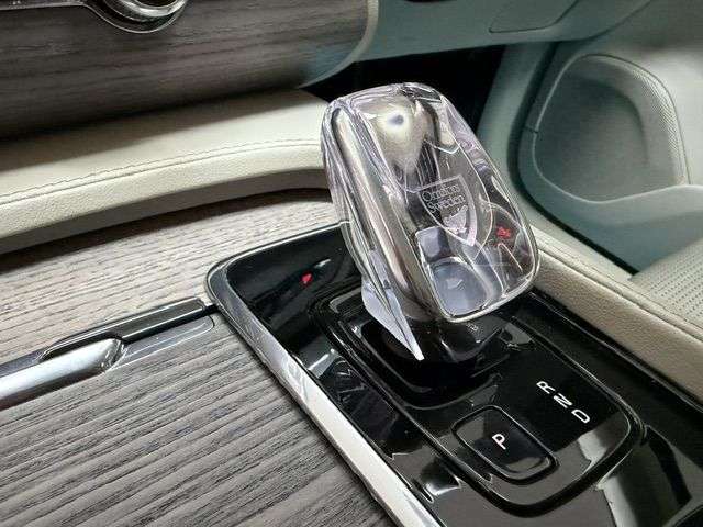 2021 VOLVO XC90 2021 VOLVO XC90