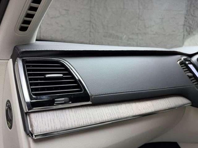 2021 VOLVO XC90 2021 VOLVO XC90