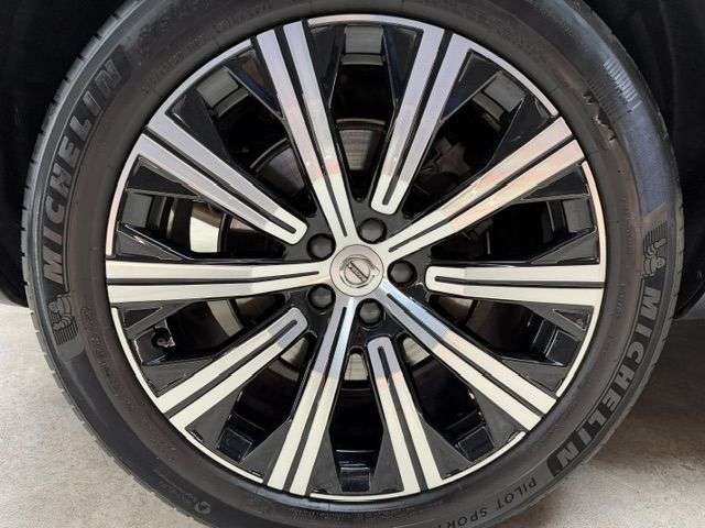 2021 VOLVO XC90 2021 VOLVO XC90