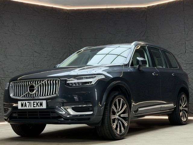 A 2021 VOLVO XC90 2.0 B5 MHEV Inscription SUV 5dr Diesel Hybrid Auto 4WD Euro 6 (s/s) (235 ps A 2021 VOLVO XC90 2.0 B5 MHEV Inscription SUV 5dr Diesel Hybrid Auto 4WD Euro 6 (s/s) (235 ps