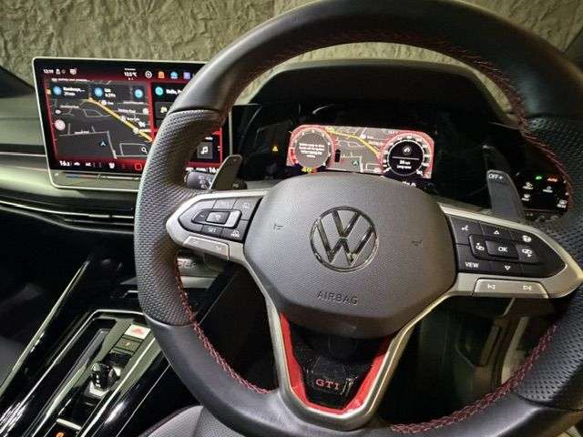 2025 VOLKSWAGEN GOLF 2025 VOLKSWAGEN GOLF