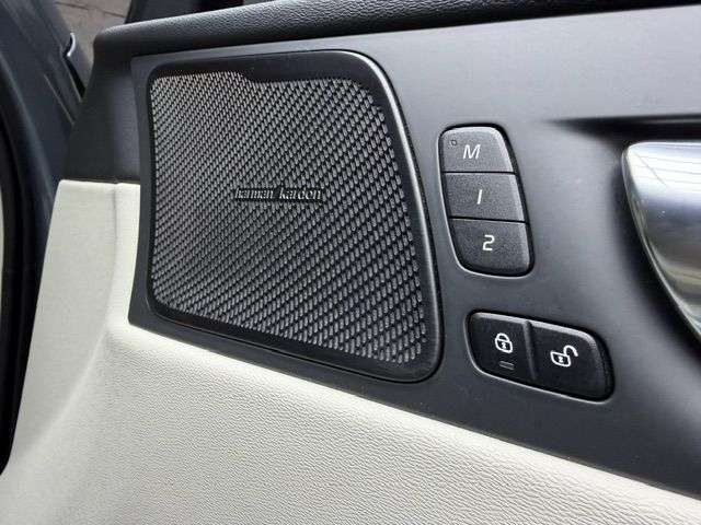 2020 VOLVO XC60 2020 VOLVO XC60
