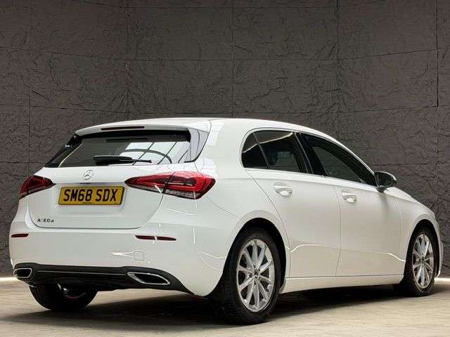 A 2018 MERCEDES-BENZ A CLASS 1.5 A180d Sport Hatchback 5dr Diesel 7G-DCT Euro 6 (s/s) (116 ps) REAR CAME A 2018 MERCEDES-BENZ A CLASS 1.5 A180d Sport Hatchback 5dr Diesel 7G-DCT Euro 6 (s/s) (116 ps) REAR CAME
