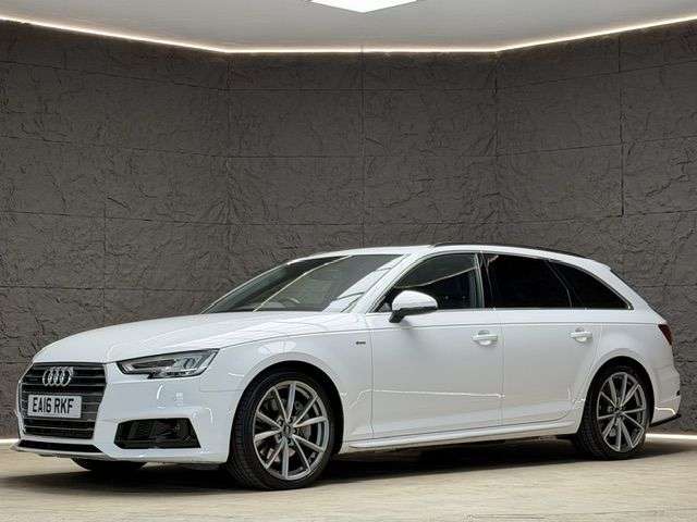 A 2016 AUDI A4 AVANT 3.0 TDI V6 S line Estate 5dr Diesel Tiptronic quattro Euro 6 (s/s) (272 ps) A 2016 AUDI A4 AVANT 3.0 TDI V6 S line Estate 5dr Diesel Tiptronic quattro Euro 6 (s/s) (272 ps)