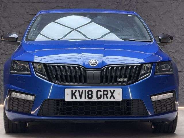A 2018 SKODA OCTAVIA 2.0 TDI vRS Hatchback 5dr Diesel DSG 4WD Euro 6 (s/s) (184 ps) FSH, PARKING A 2018 SKODA OCTAVIA 2.0 TDI vRS Hatchback 5dr Diesel DSG 4WD Euro 6 (s/s) (184 ps) FSH, PARKING