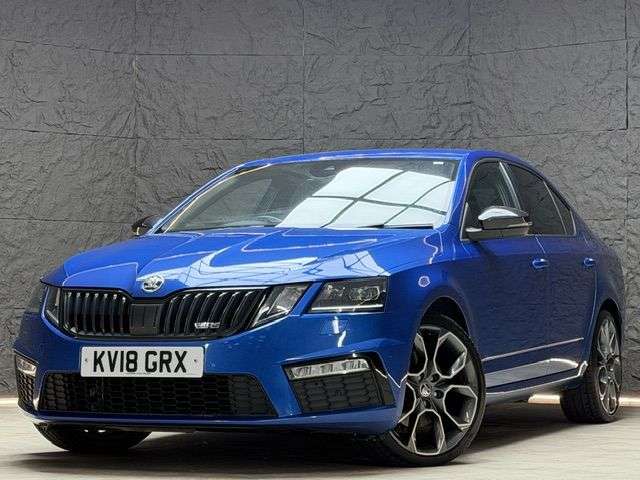 A 2018 SKODA OCTAVIA 2.0 TDI vRS Hatchback 5dr Diesel DSG 4WD Euro 6 (s/s) (184 ps) FSH, PARKING A 2018 SKODA OCTAVIA 2.0 TDI vRS Hatchback 5dr Diesel DSG 4WD Euro 6 (s/s) (184 ps) FSH, PARKING