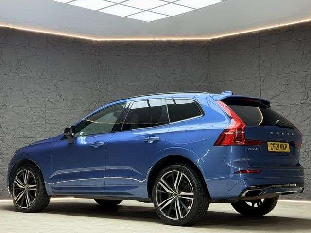 2021 VOLVO XC60 2021 VOLVO XC60