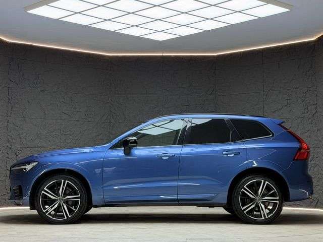 2021 VOLVO XC60 2021 VOLVO XC60