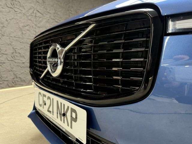 2021 VOLVO XC60 2021 VOLVO XC60