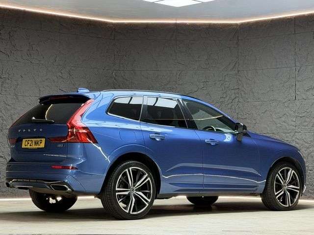 2021 VOLVO XC60 2021 VOLVO XC60