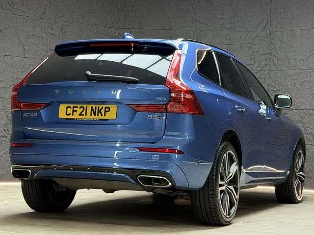 2021 VOLVO XC60 2021 VOLVO XC60