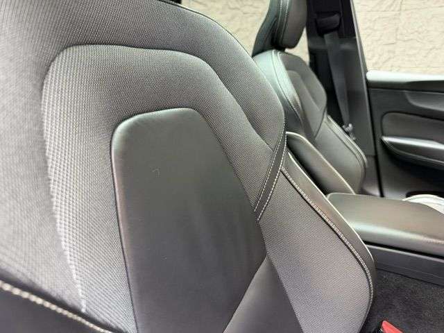 2021 VOLVO XC60 2021 VOLVO XC60