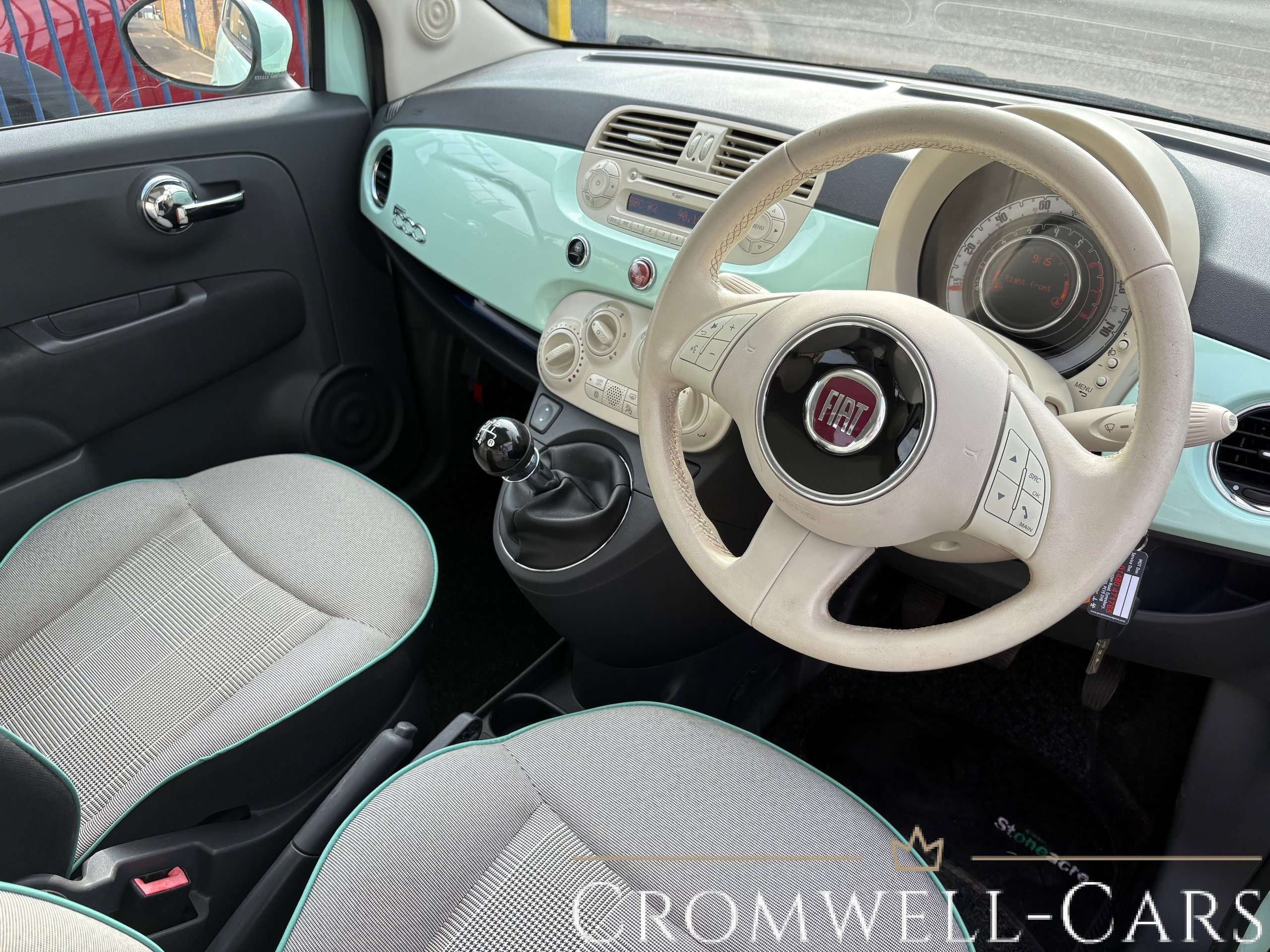 2015 FIAT 500 2015 FIAT 500