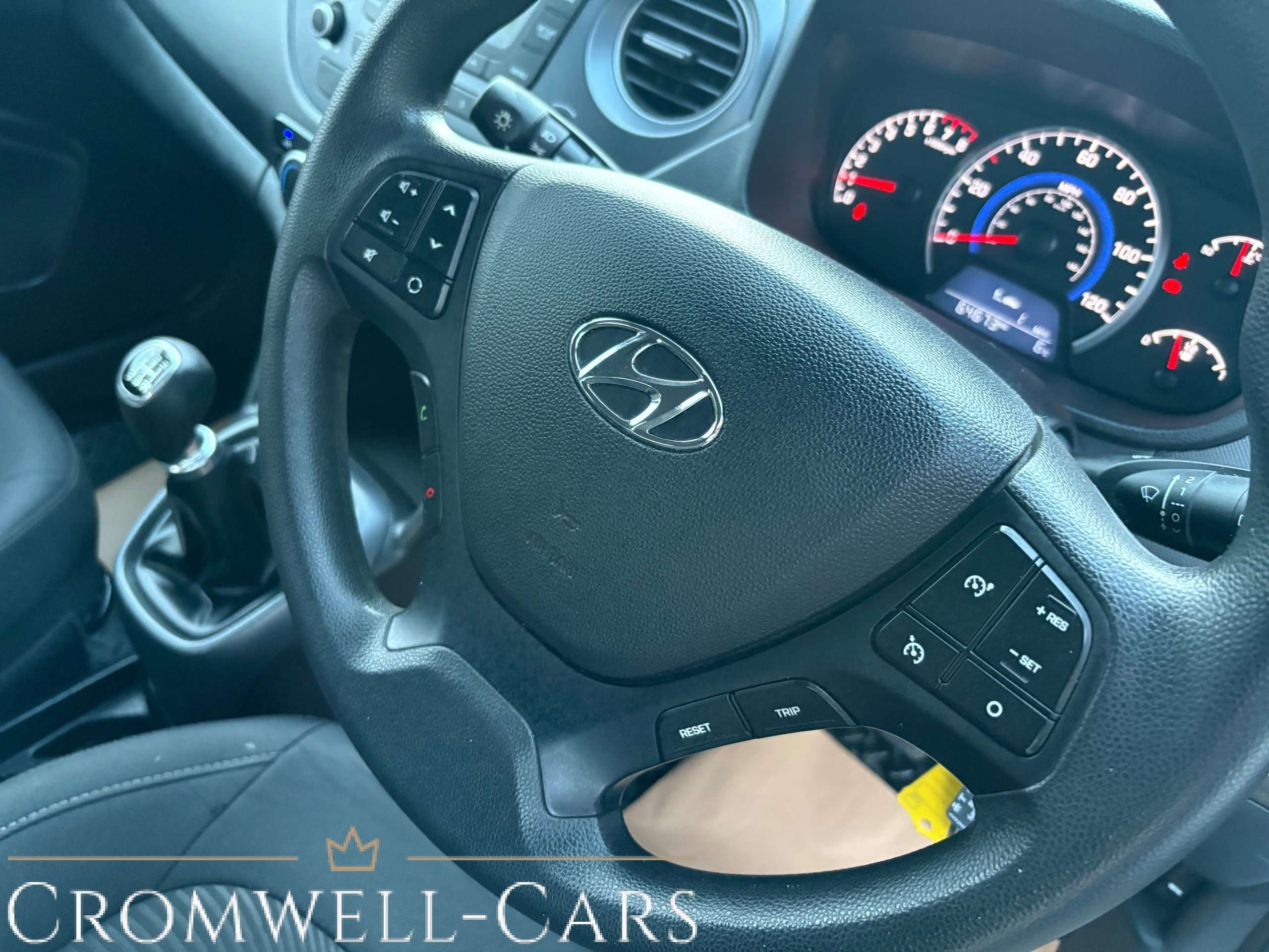 2018 HYUNDAI I10 2018 HYUNDAI I10