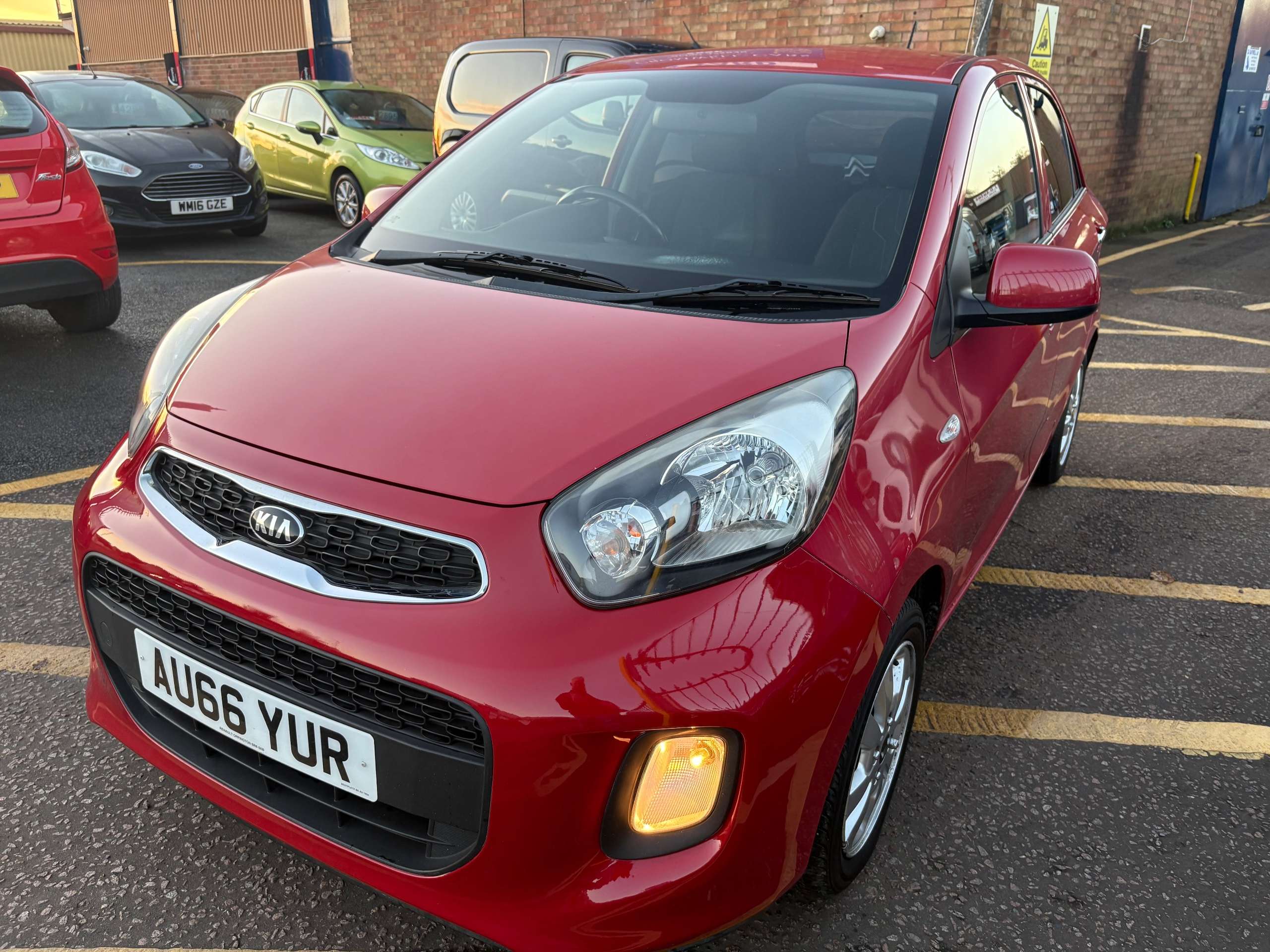 2016 KIA PICANTO 2016 KIA PICANTO