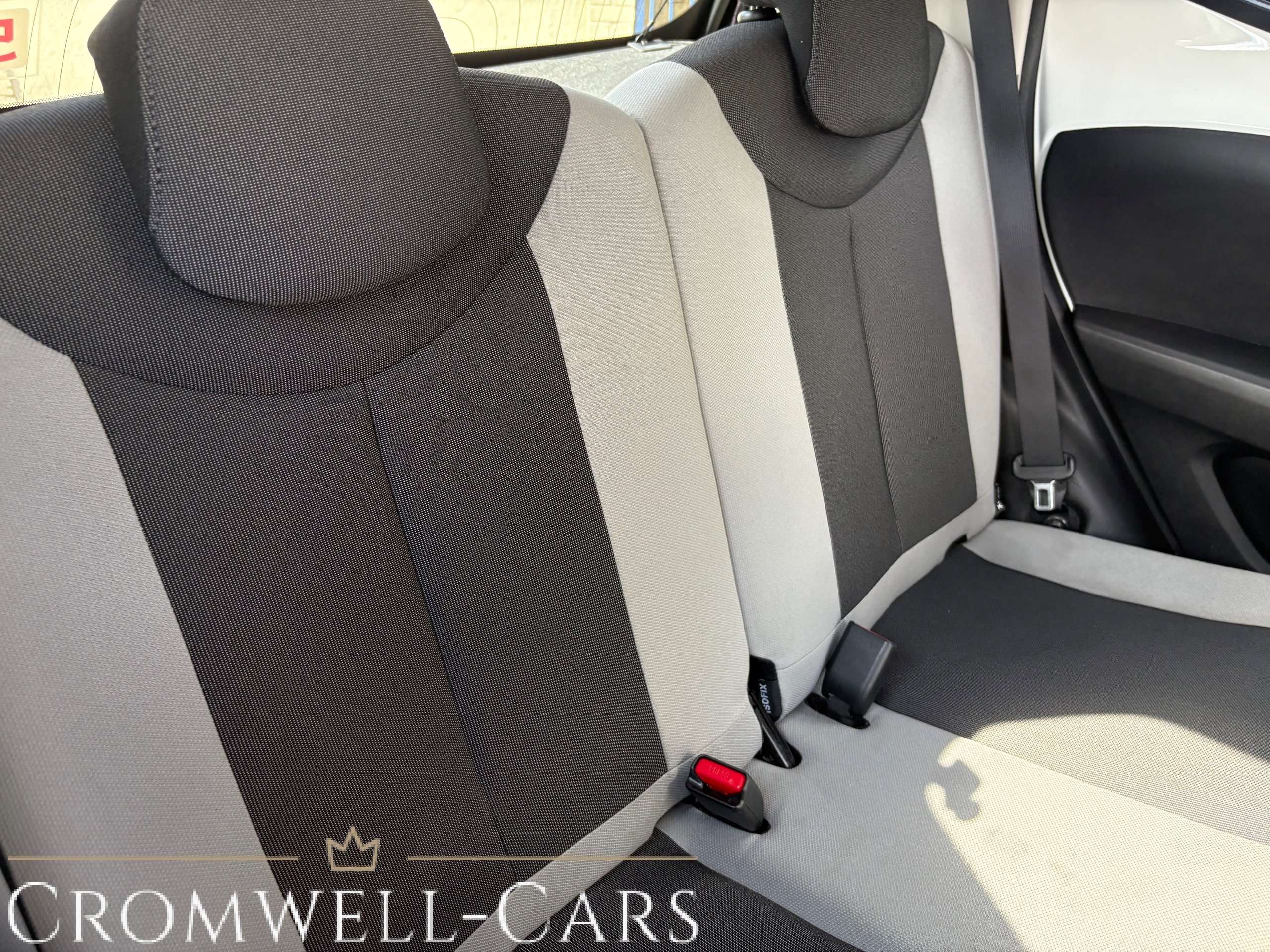 2017 TOYOTA AYGO 2017 TOYOTA AYGO
