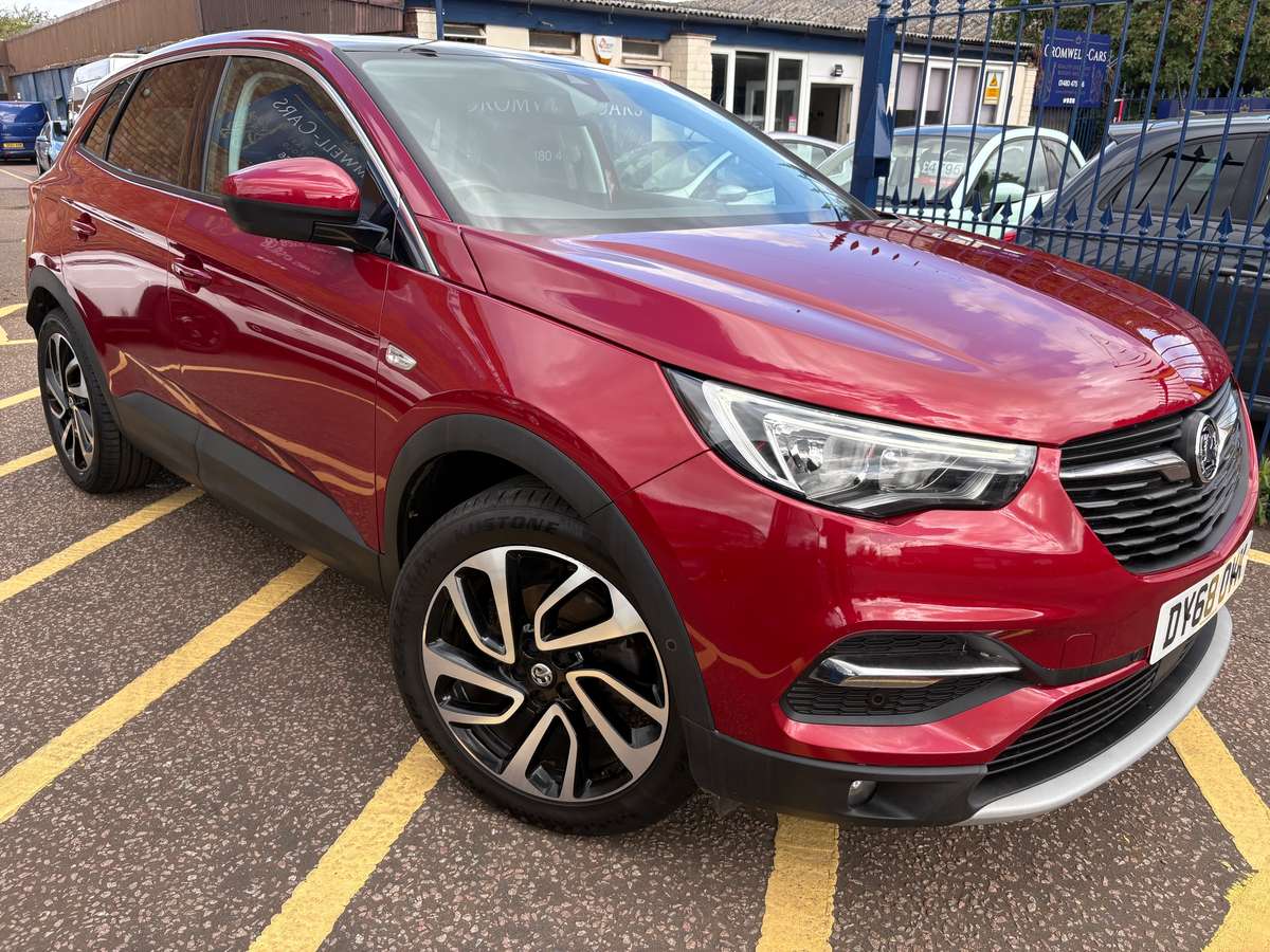 Check out this Vauxhall Grandland X 2018 Petrol Manual