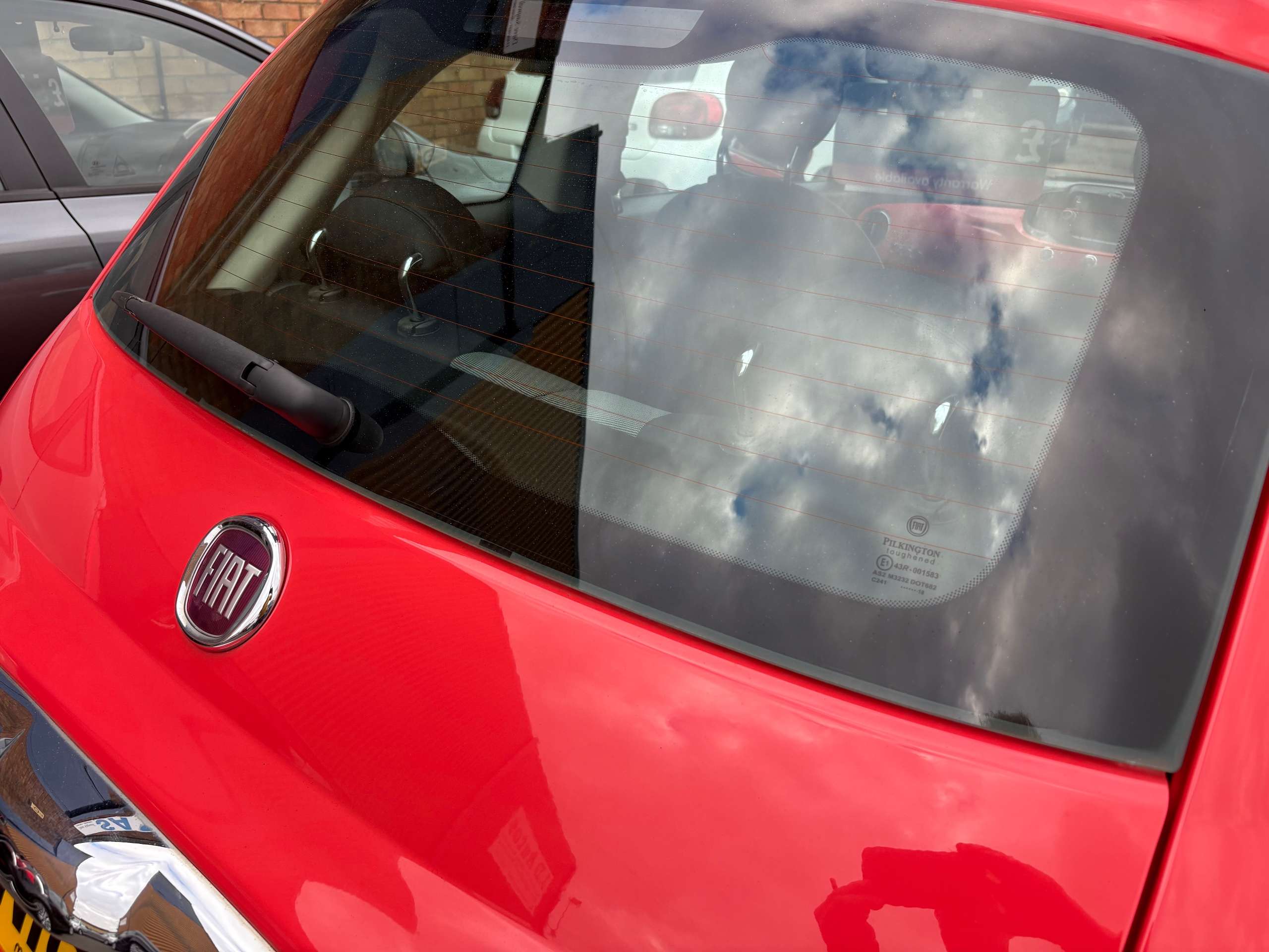 2018 FIAT 500 2018 FIAT 500