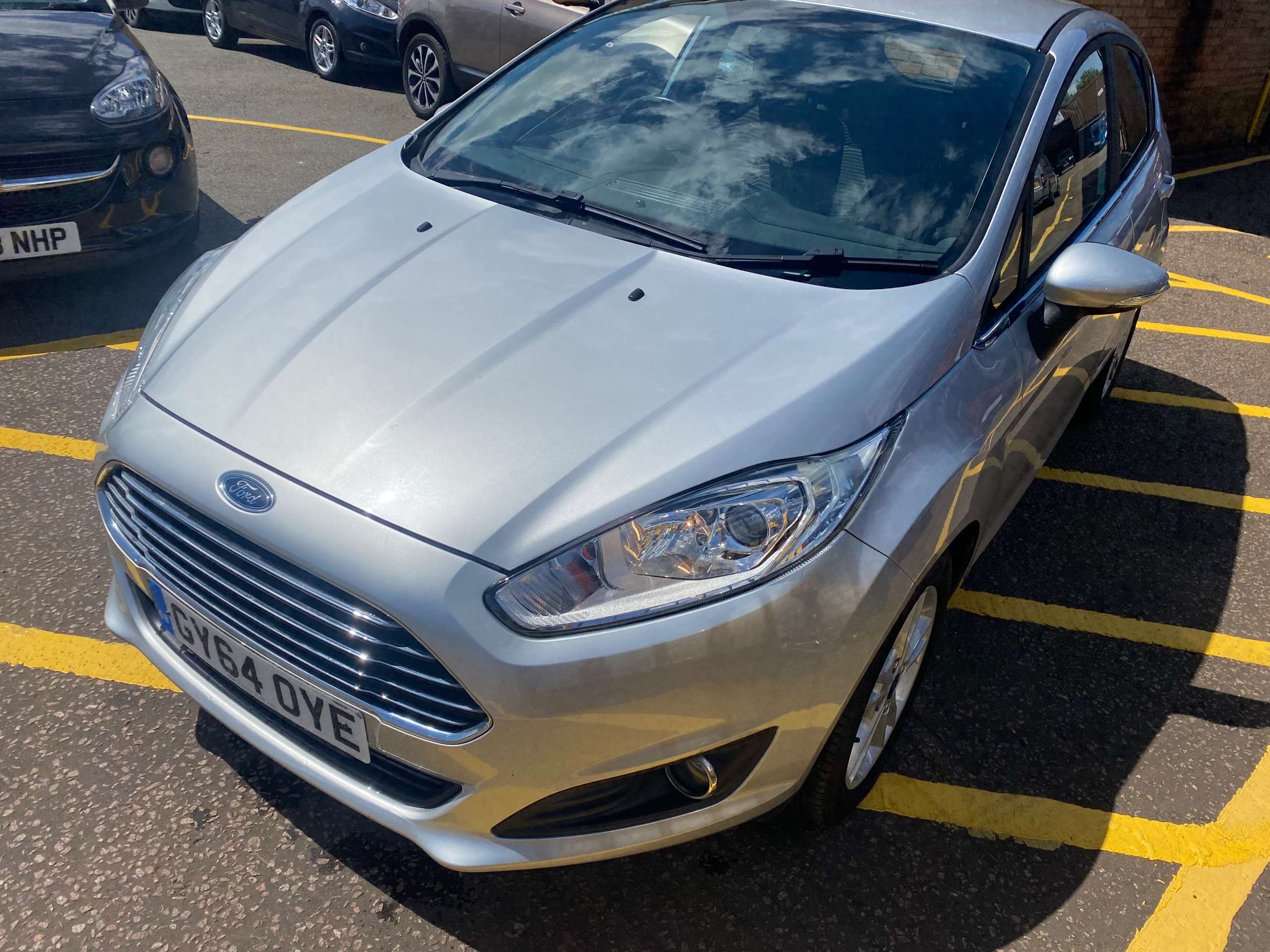 A 2014 FORD FIESTA (64 plate) 1.0 EcoBoost Zetec 5dr new cambelt A 2014 FORD FIESTA (64 plate) 1.0 EcoBoost Zetec 5dr new cambelt