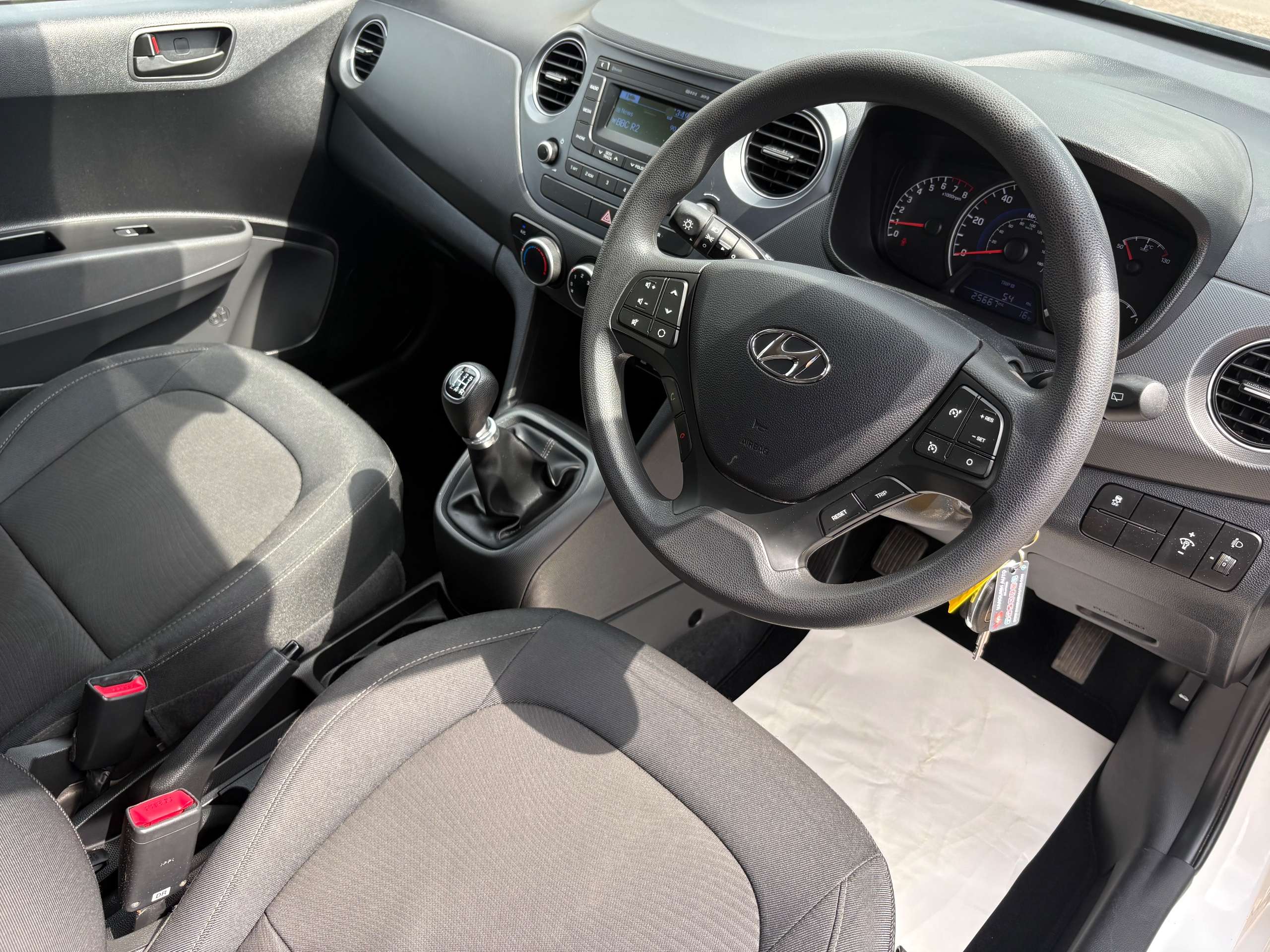 2017 HYUNDAI I10 2017 HYUNDAI I10