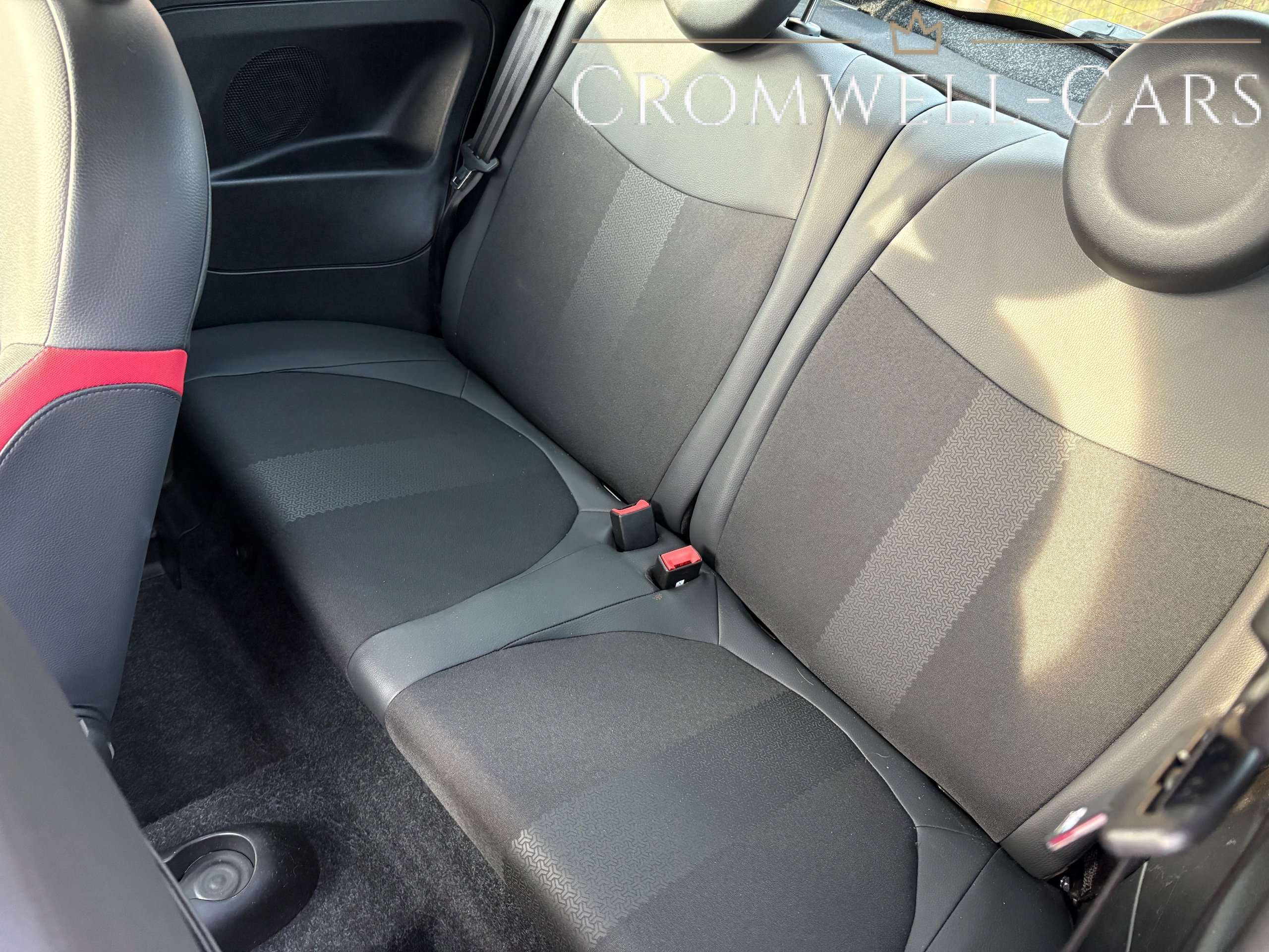 2015 FIAT 500 2015 FIAT 500