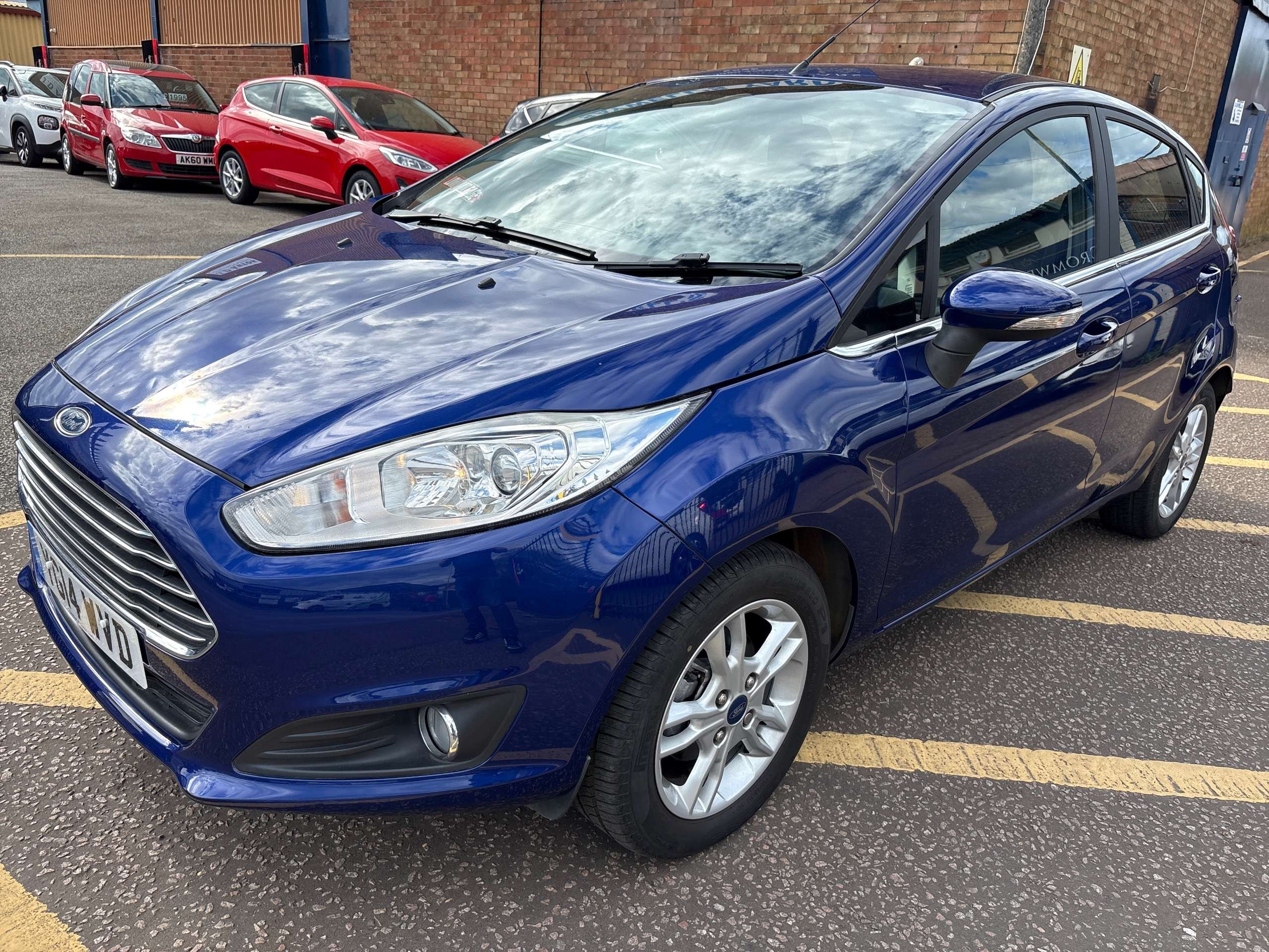 A 2014 FORD FIESTA 1.25 Zetec Hatchback 5 Door - 7000 miles only - New Cambelt A 2014 FORD FIESTA 1.25 Zetec Hatchback 5 Door - 7000 miles only - New Cambelt