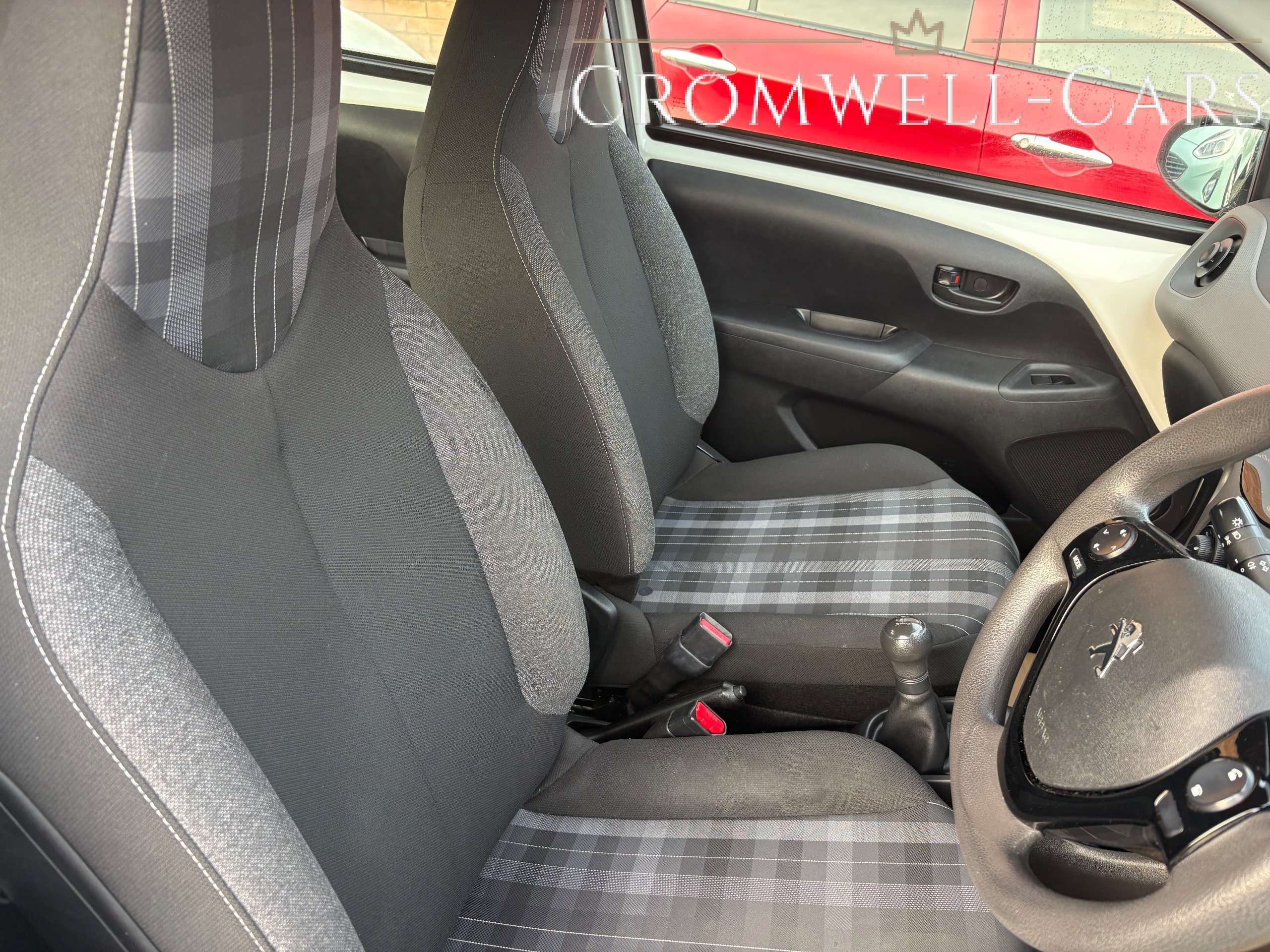 2018 PEUGEOT 108 2018 PEUGEOT 108