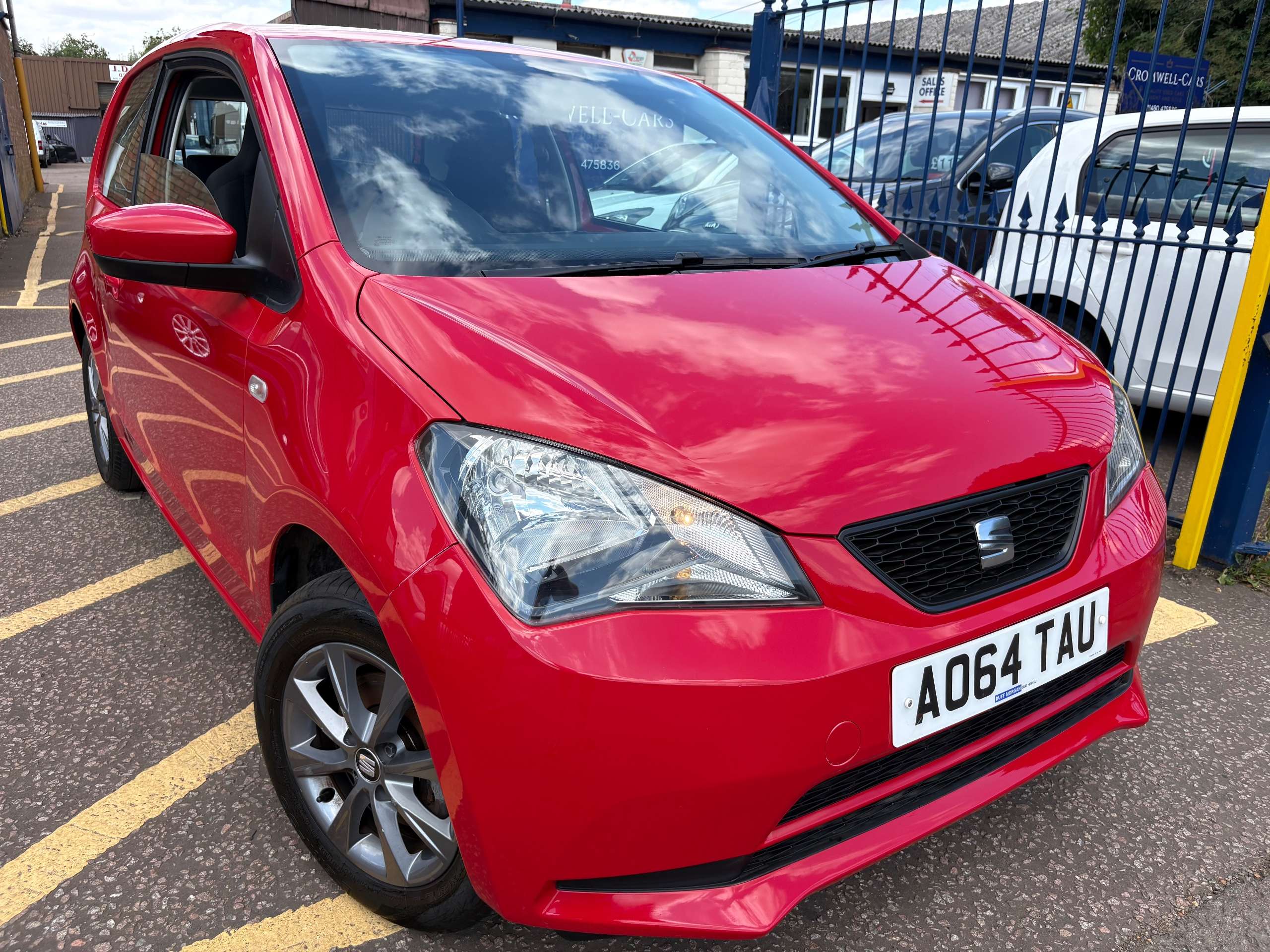 A 2014 SEAT MII (64 plate) 1.0 I TECH Hatchback 3dr Petrol Manual (60 ps) A 2014 SEAT MII (64 plate) 1.0 I TECH Hatchback 3dr Petrol Manual (60 ps)