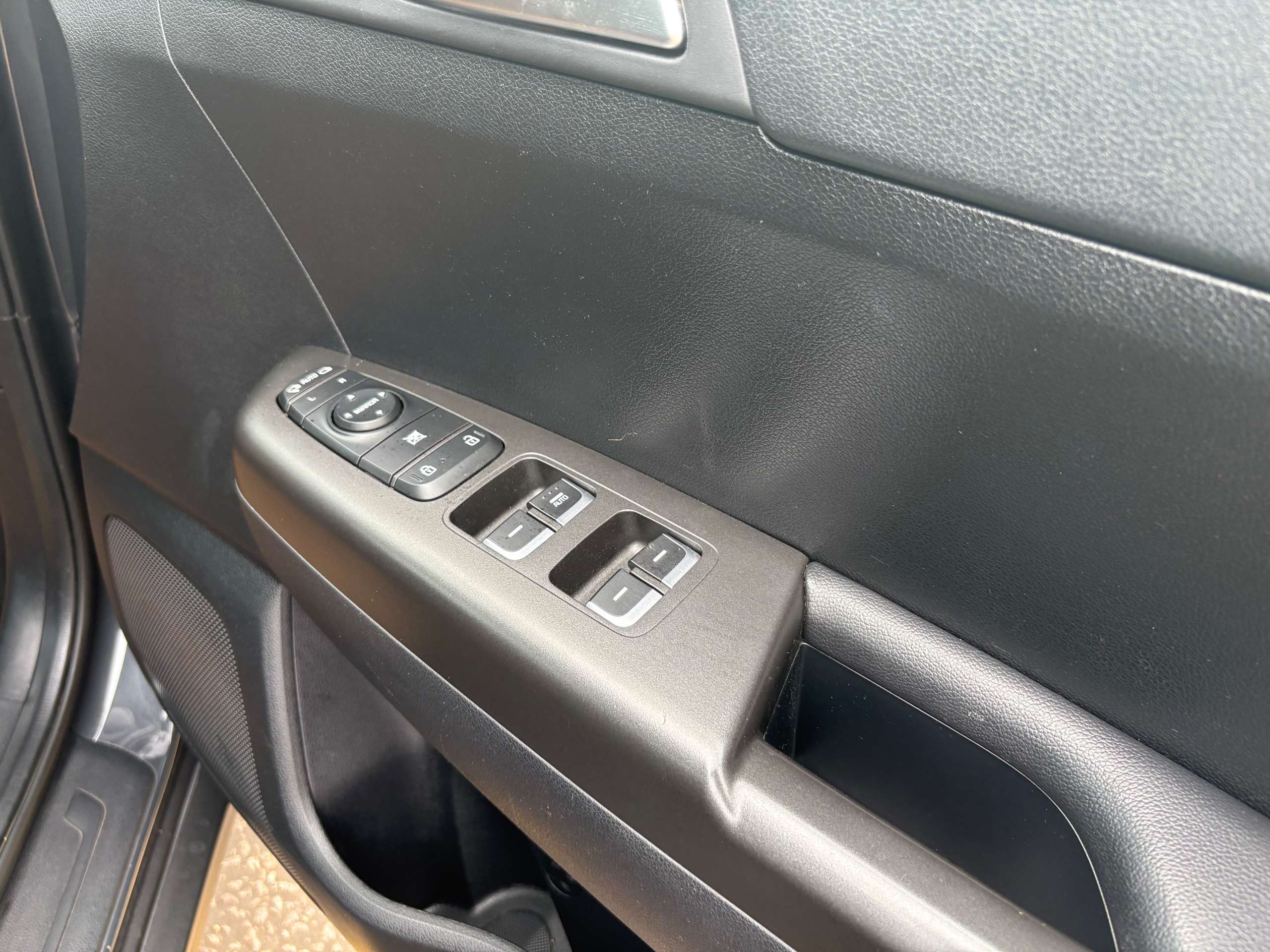 2019 KIA SPORTAGE 2019 KIA SPORTAGE