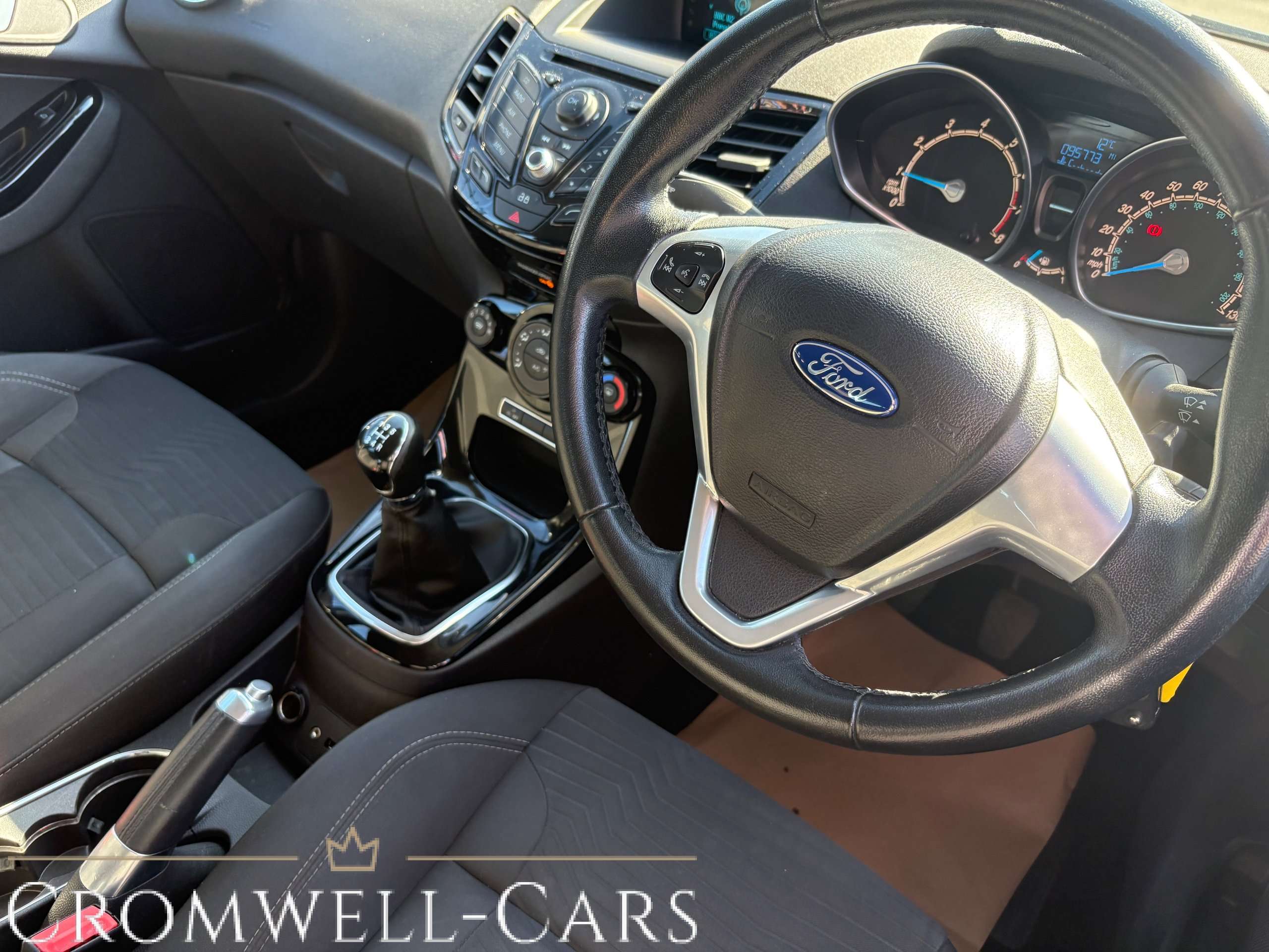 2013 FORD FIESTA 2013 FORD FIESTA